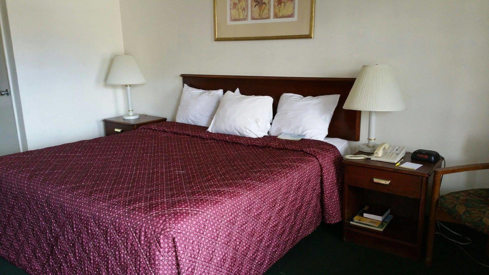 Best Budget Inn Tell City エクステリア 写真