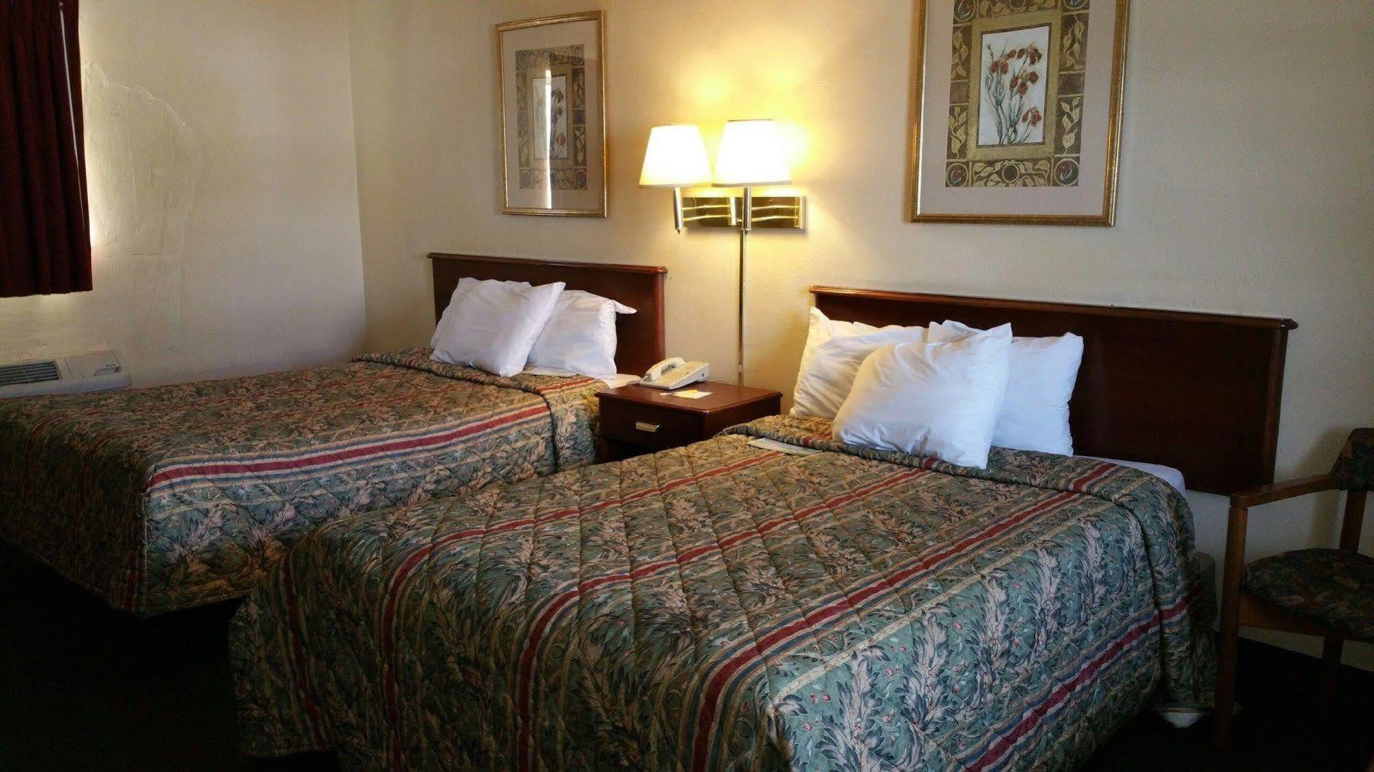 Best Budget Inn Tell City エクステリア 写真